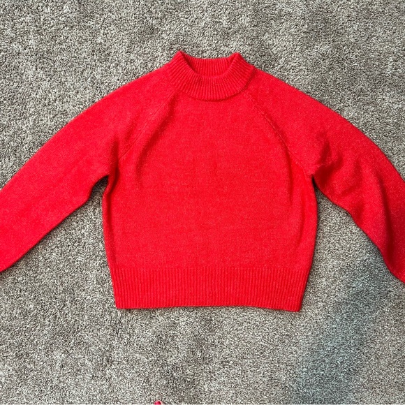 Women's Vibrant Red Sweater - Picture 4 of 7